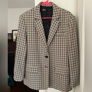 Zara brown and black houndstooth blazer